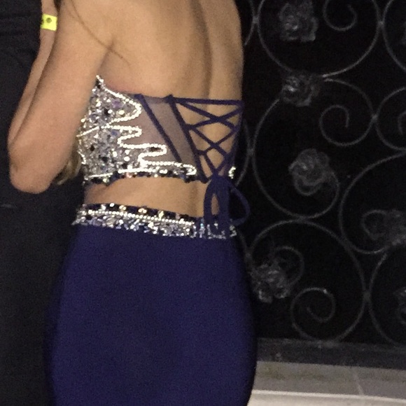 Elegant Navy Blue Two Piece Set - Picture 4 of 4